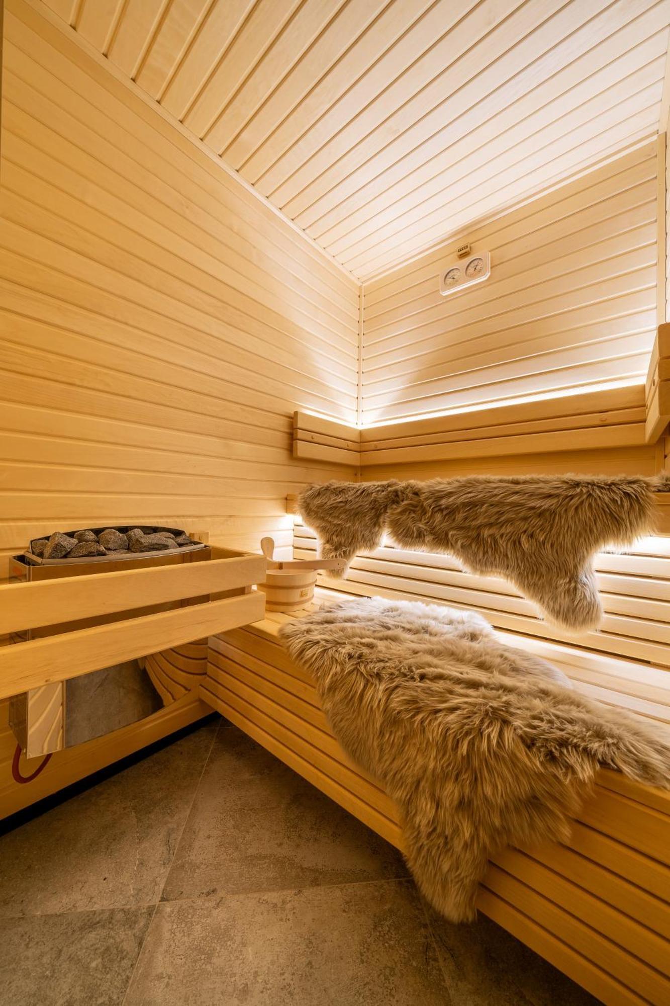 Willa Bozena Jacuzzi & Sauna Закопане Екстериор снимка